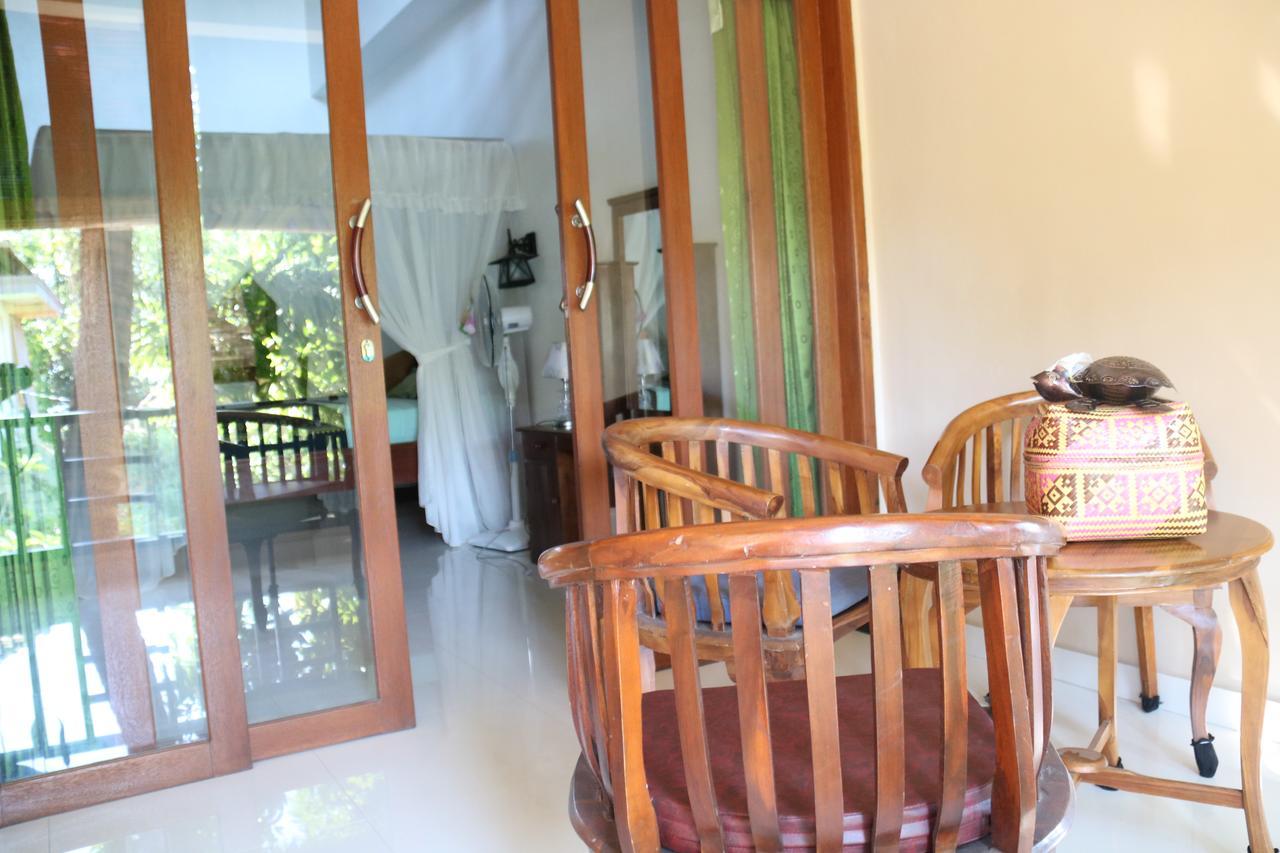 Blue Star Bungalows&cafe * Amed