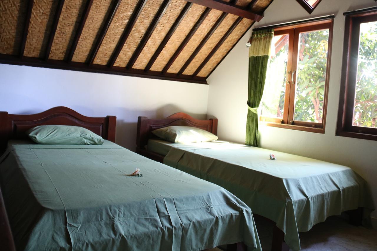 Blue Star Bungalows&cafe *